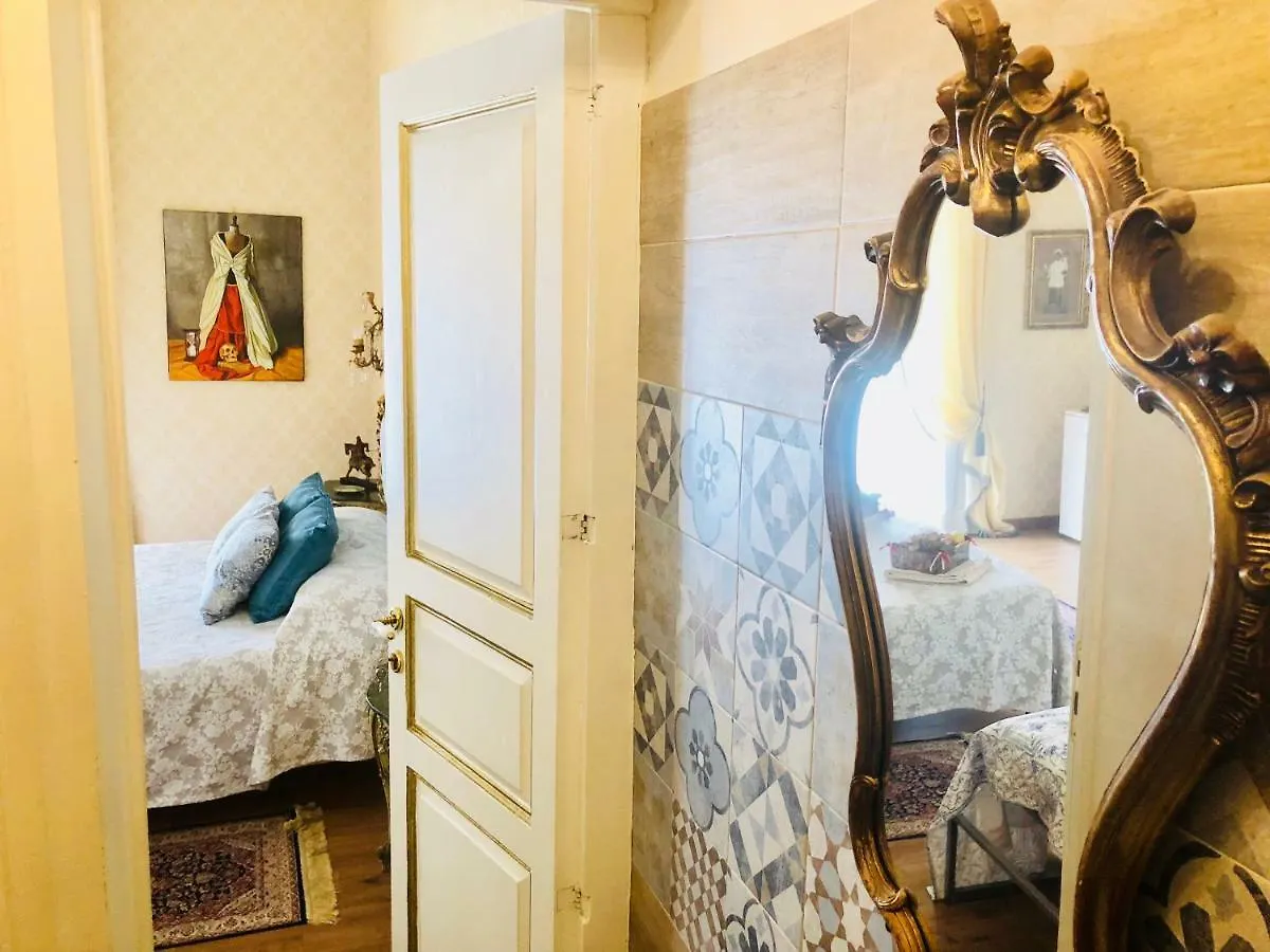 Bed and Breakfast Dimora Umberto CTA 0*,  Italien